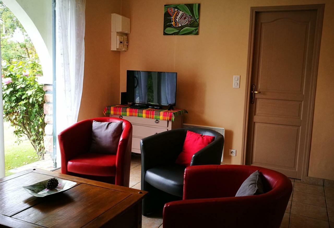 La canopée Mimizan Extérieur photo